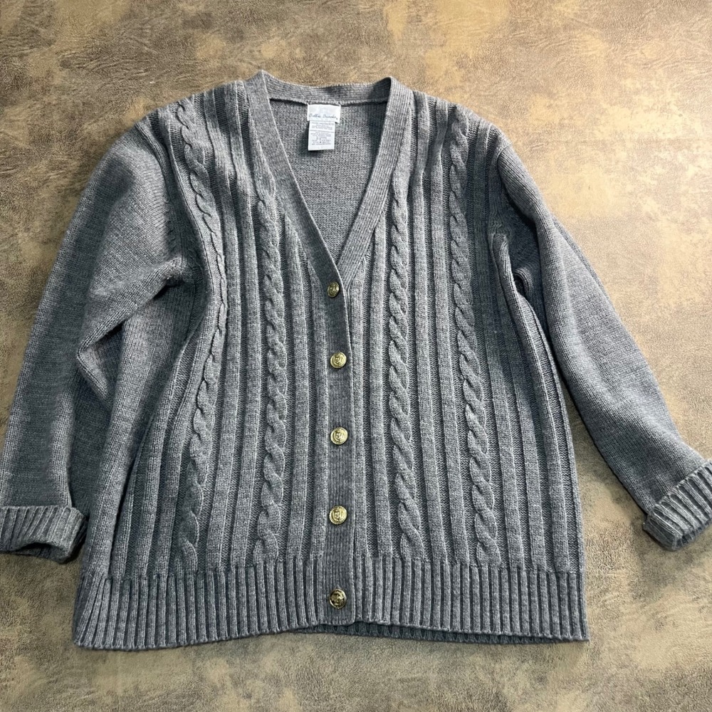 Bobbie Brooks Cardigan Sweater Womens M Grey Cable Knit Gold Crest Button VTG